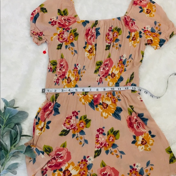 New! Xhilaration Floral Romper - Picture 3 of 5